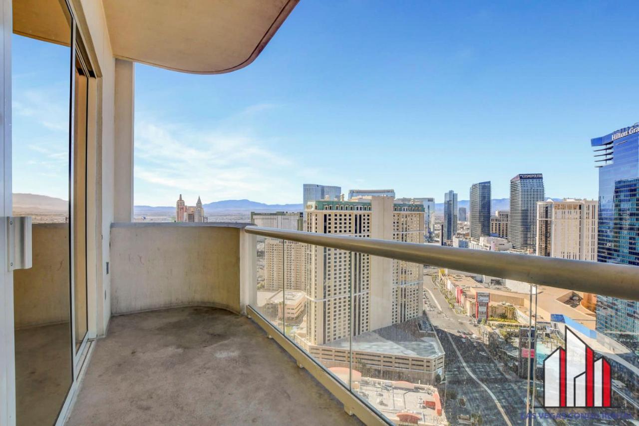 Mgm Signature-33-805 F1 Track & Strip View Balcony Casa de Férias